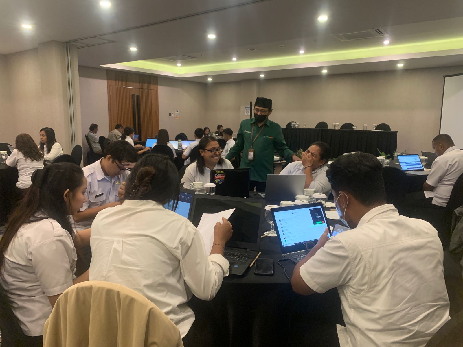 Workshop Desk Data Set Perangkat Daerah Provinsi Nusa Tenggara Timur Tahun 2025, Langkah Preventif menuju Statistik Sektoral yang akurat, responsif, akuntabel dan terpercaya. - Image 3